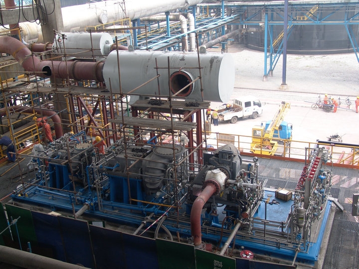 公司承擔安裝美國GE公司大型螺桿壓縮機