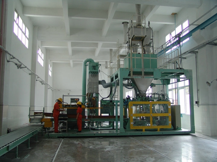 安裝調試PVA自動包裝線-1